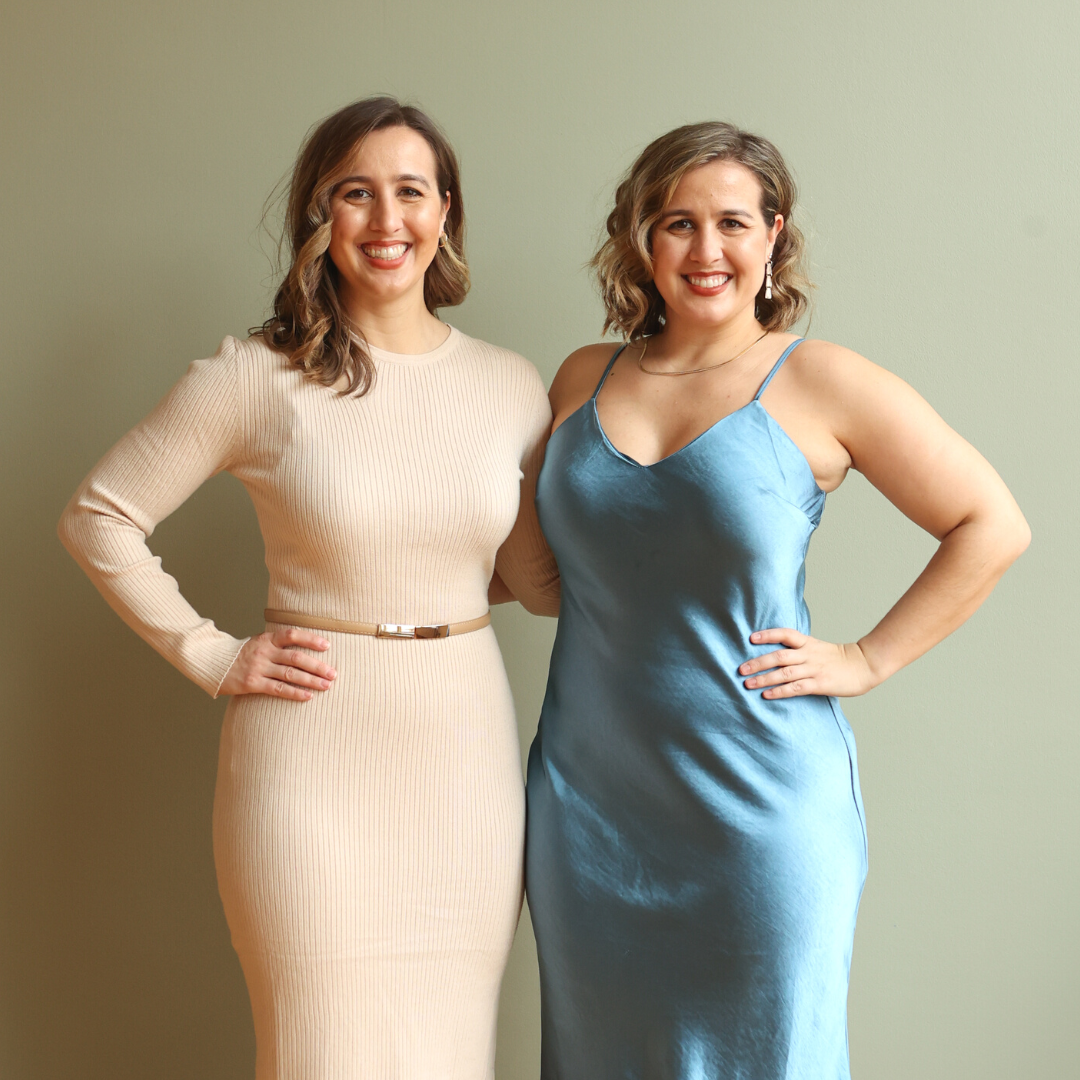 Jennifer and Christina Rohde